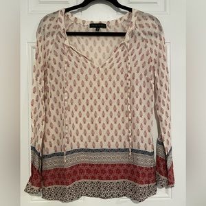 Sanctuary top, size XS, long sleeve patterned shirt